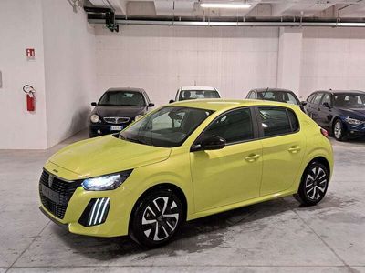 Usata Peugeot 208 Style 75 CV (55 kW) 2024 Giallo agueda Utilitaria
