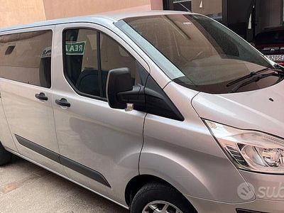 Usata Ford Transit Custom Trend 131 CV (96 kW) 2017 Grigio Monovolume