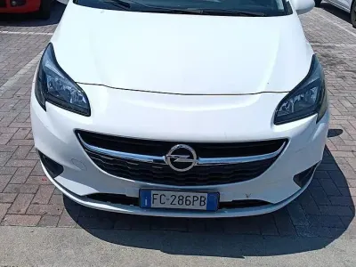 Usata Opel Corsa 90 CV (66 kW) 2016 Bianco Utilitaria