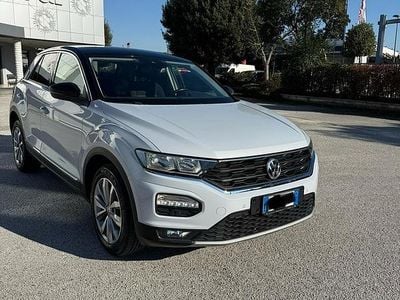 Usata VW T-Roc Style 116 CV (85 kW) 2018 Bianco SUV