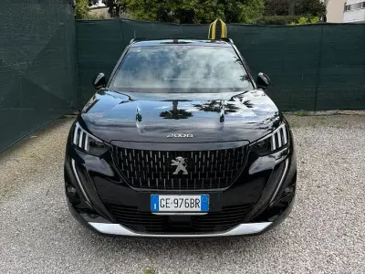 Usata Peugeot 2008 GTi 110 CV (80 kW) 2021 Nero SUV
