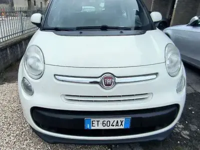 Begagnad Fiat 500L Pop 85 HK (62 kW) 2013 Beige Minibuss