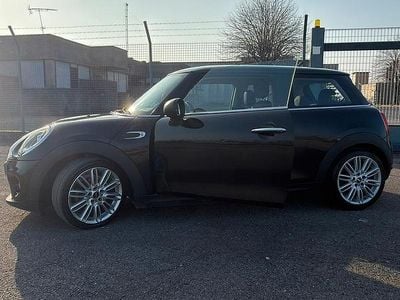 Usata Mini Cooper 75 CV (55 kW) 2016 Utilitaria