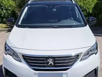 Begagnad Peugeot 5008 Allure 131 HK (96 kW) 2018 Vit SUV