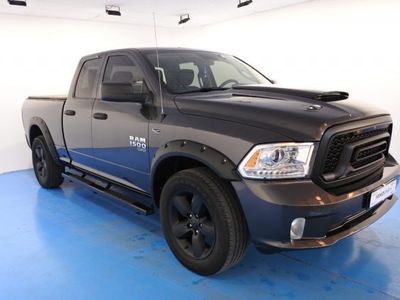Usata RAM 1500 305 CV (224 kW) 2019 Grigio scuro metallizzato Pick-up