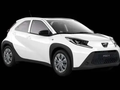Nuova Toyota Aygo X Active 72 CV (52 kW) 2025 Bianco SUV