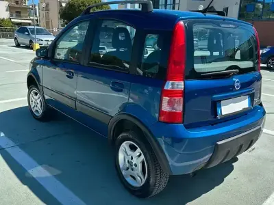 Usado Fiat Panda 4x4 69 CV (50 kW) 2006 Utilitario