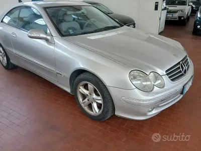 Usata Mercedes CLK200 Avantgarde 163 CV (119 kW) 2004 Grigio Coupé