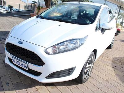 Bianco Usata 2017 Ford Fiesta Business Edition Berlina | 8500 € (Buon prezzo)