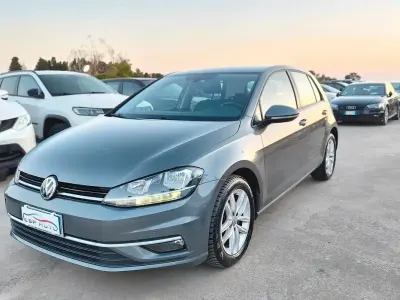 Usata VW Golf VII 116 CV (85 kW) 2018 Grigio Berlina
