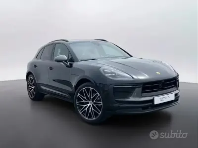 Usata Porsche Macan 381 CV (280 kW) 2023 Nero SUV