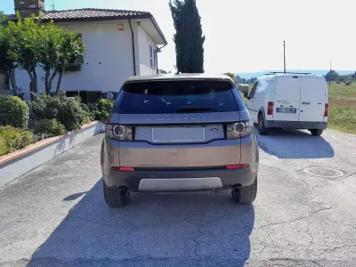 Usata Land Rover Discovery Sport 150 CV (110 kW) 2015 Marrone SUV