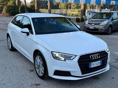 Usata Audi A3 Business 131 CV (96 kW) 2019 Bianco Berlina
