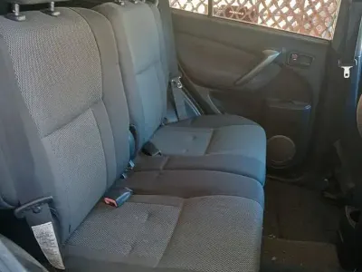 Usata Toyota RAV4 116 CV (85 kW) 2005 SUV
