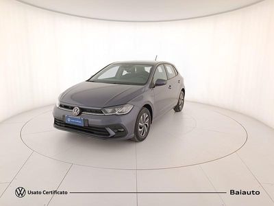 Usata VW Polo Life 95 CV (69 kW) 2022 Grigio Utilitaria