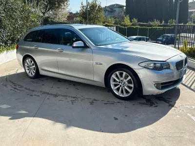 Usata BMW 520 184 CV (135 kW) 2012 Grigio Station wagon