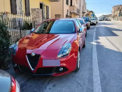 Usata Alfa Romeo Giulietta 120 CV (88 kW) 2018 Utilitaria
