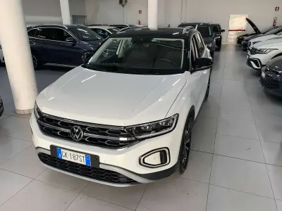 Usata VW T-Roc Style 116 CV (85 kW) 2022 Bianco SUV