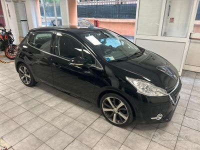 usata Peugeot 208 1.6 e-HDi 115 CV Stop&Start 5 porte Al