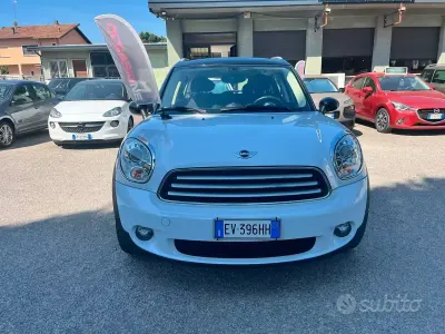 Usata Mini Cooper D Countryman 111 CV (81 kW) 2014 Bianco SUV