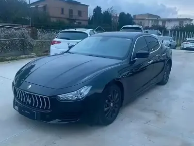 Usata Maserati Ghibli 250 CV (183 kW) 2018 Nero Berlina