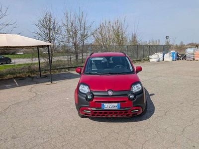 Usata Fiat Panda Garmin 69 CV (50 kW) 2022 Rosso Utilitaria