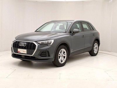 Usata Audi Q3 Business 150 CV (110 kW) 2021 Blu perla SUV