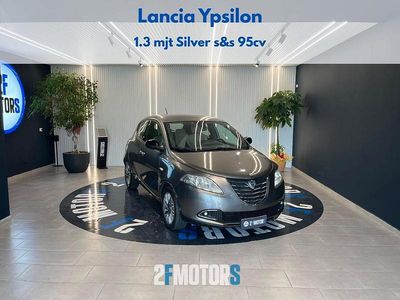 Usata Lancia Ypsilon Silver 95 CV (69 kW) 2012 Grigio Utilitaria