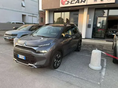 Begagnad Citroën C3 Aircross PureTech 131 HK (96 kW) 2023 Grå SUV