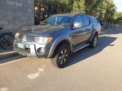 usata Mitsubishi L200 c.cab 2.5 di-d Insport