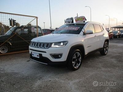Usata Jeep Compass Limited 140 CV (102 kW) 2018 Bianco SUV