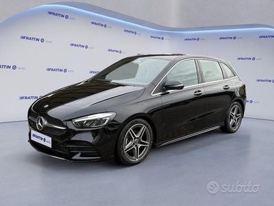 Usata Mercedes B200 AMG Line Premium 150 CV (110 kW) 2024 Nero Monovolume
