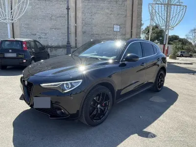 Usata Alfa Romeo Stelvio Executive 190 CV (139 kW) 2019 Nero SUV