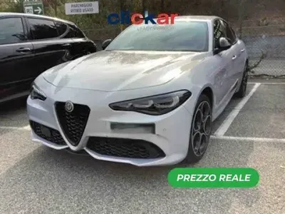 Usata Alfa Romeo Giulia 280 CV (205 kW) 2025 Grigio Berlina