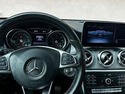 Usata Mercedes GLA180 122 CV (89 kW) 2018 Nero SUV