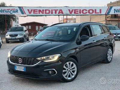 Usata Fiat Tipo Lounge 120 CV (88 kW) 2017 Nero Station wagon