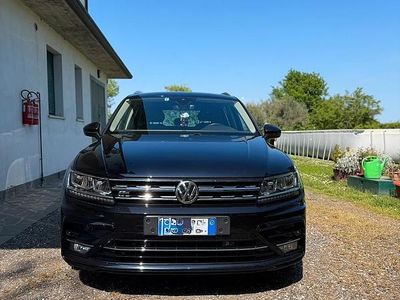 Gebraucht VW Tiguan R-line 150 PS (110 kW) 2020 Schwarz SUV