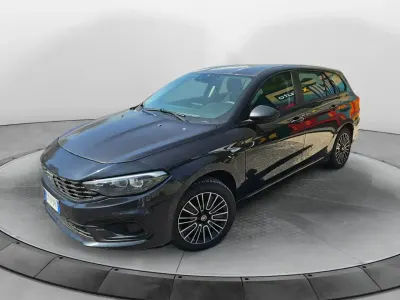 Usata Fiat Tipo 100 CV (73 kW) 2023 Nero Station wagon