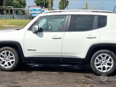 Usata Jeep Renegade Limited 120 CV (88 kW) 2015 Bianco SUV
