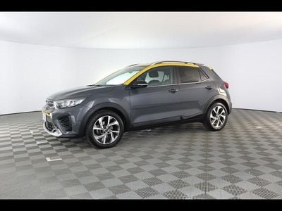 Usata Kia Stonic GT-Line 120 CV (88 kW) 2021 Grigio / pastello SUV