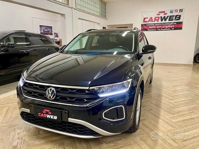 Usata VW T-Roc Style 150 CV (110 kW) 2022 Nero SUV