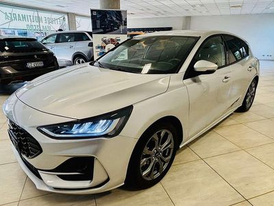 Usata Ford Focus ST-Line 155 CV (114 kW) 2025 Moondust silver Berlina