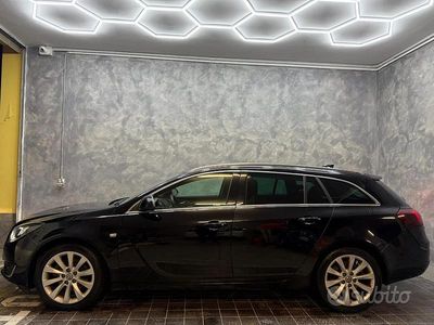 Usata Opel Insignia 170 CV (125 kW) 2017 Nero Station wagon