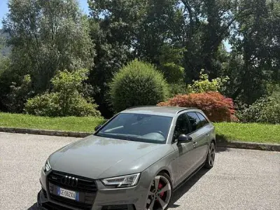 Usata Audi A4 Business 190 CV (139 kW) 2018 Station wagon