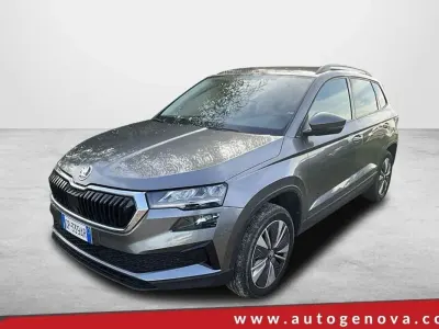 Usata Skoda Karoq Executive 116 CV (85 kW) 2023 Grigio SUV