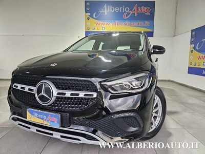 Usata Mercedes GLA200 Business 150 CV (110 kW) 2021 Nero SUV