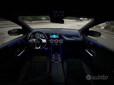 Käytetty Mercedes 200 AMG 150 HP (110 kW) 2019 Harmaa Tila-auto