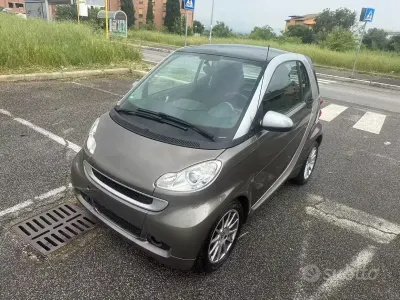 Usata Smart ForTwo Coupé 71 CV (52 kW) 2011 Marrone Coupé
