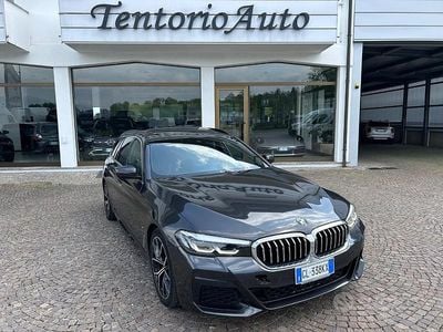 Usata BMW 520 M Sport 190 CV (139 kW) 2022 Nero metallizzato Station wagon