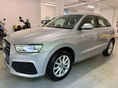 Usata Audi Q3 Ambiente 150 CV (110 kW) 2018 Argento metallizzato SUV